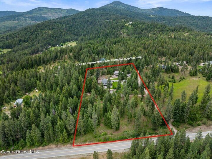 Property Photo:  11243 W Hidden Valley Rd  ID 83858 