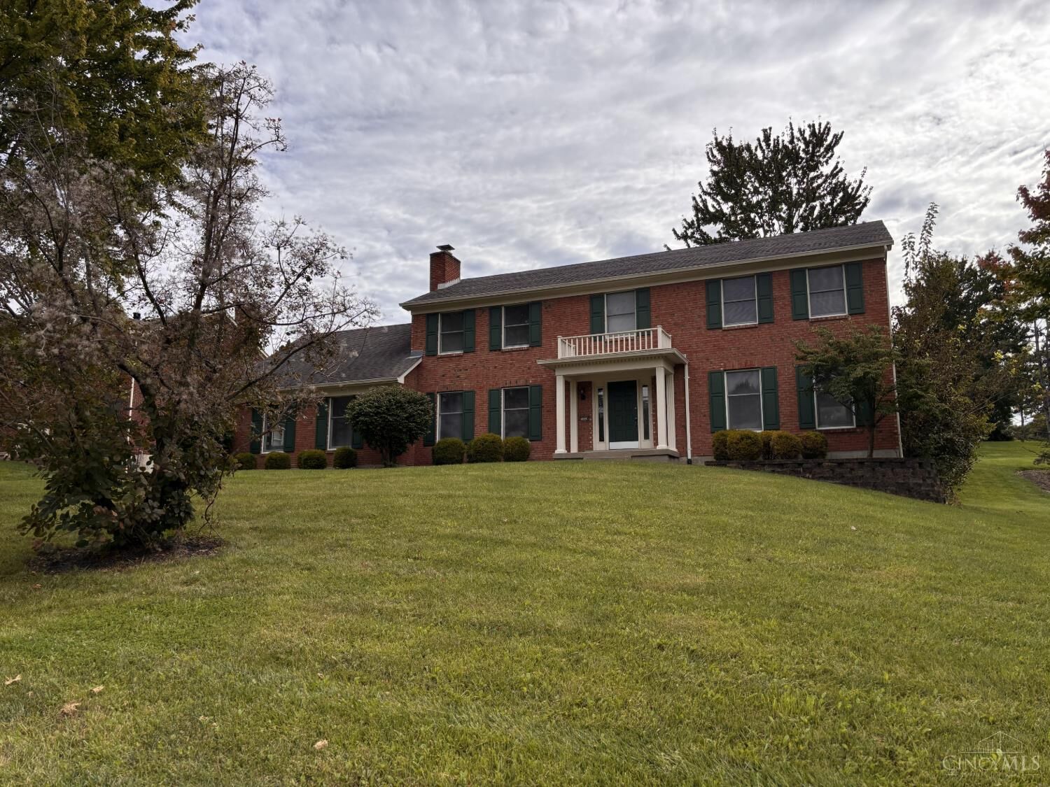 Property Photo: 3020 Cooperhill Drive OH 45241
