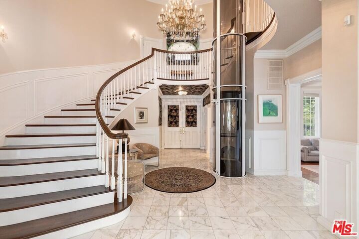 Property Photo: 1255 Benedict Canyon Dr CA 90210
