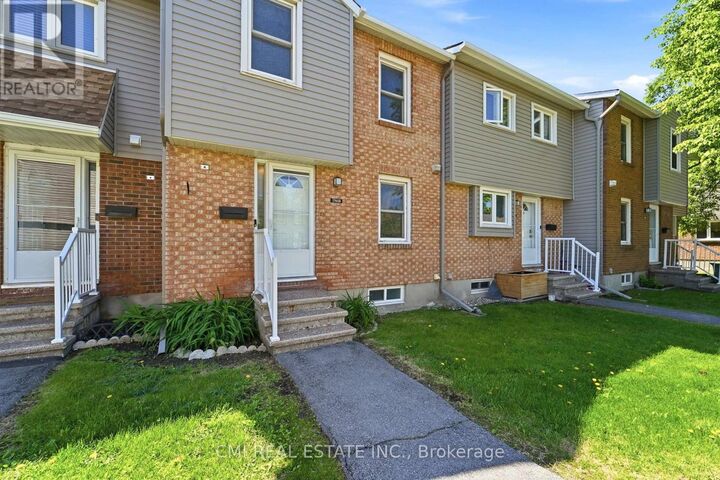 Property Photo:  1765 Lamoureux Drive B  ON K1E 2N5 