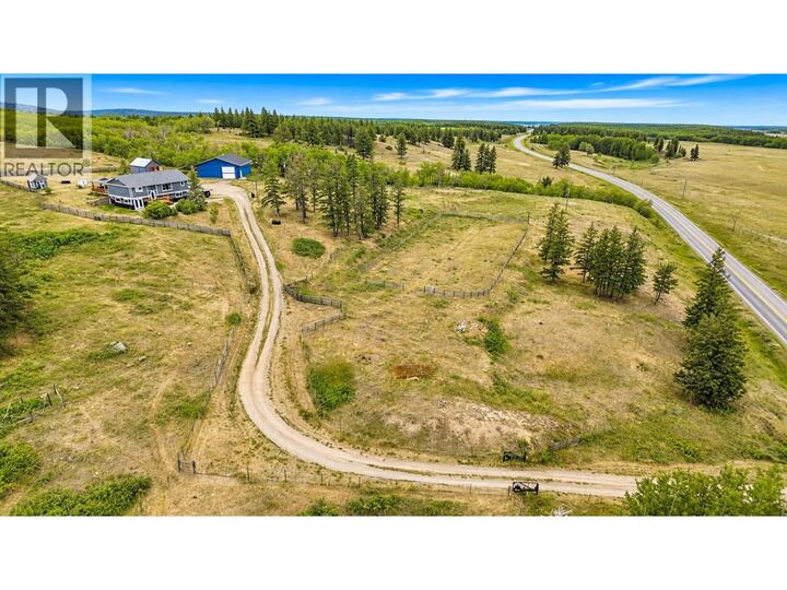 7350 Chilcotin 20 Highway — photo 1