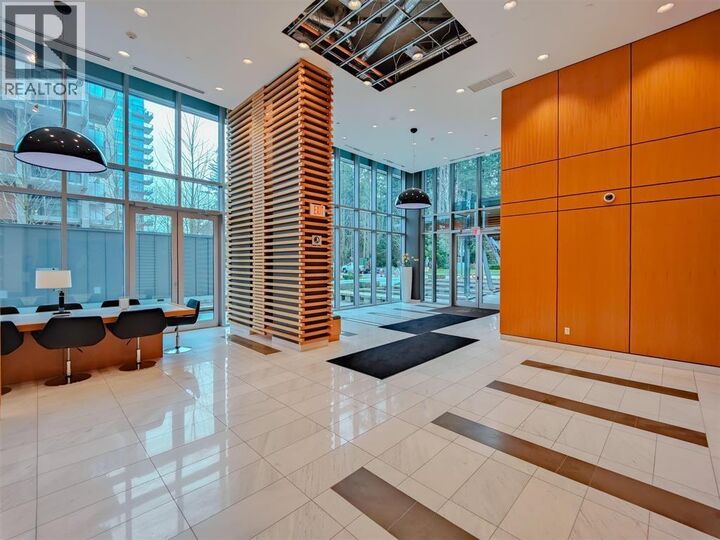 Property Photo: 5728 Berton Avenue Ph7 BC V6S 0E5