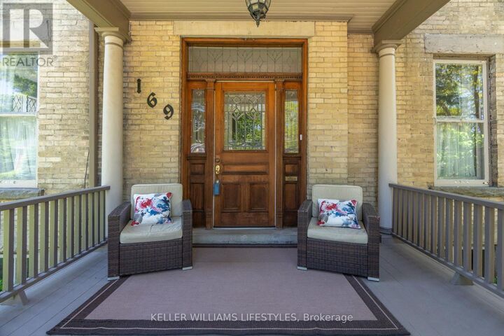 Property Photo: 169 Ridout Street South ON N6C 3X7
