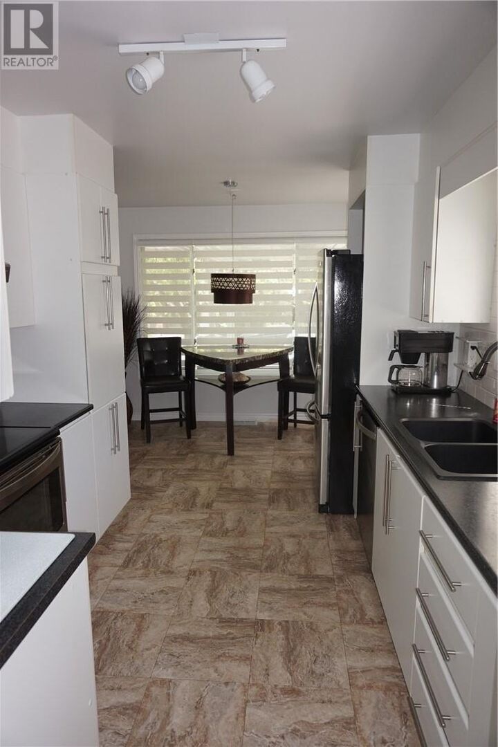 Property Photo:  188 Copper Street  ON P3E 2C2 