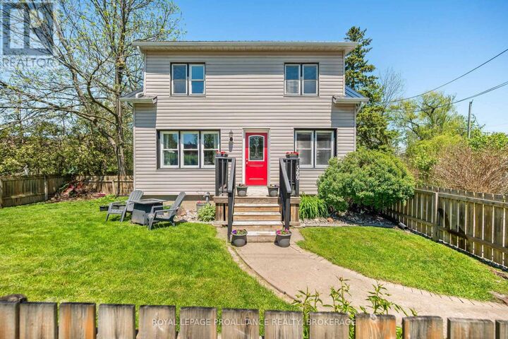 Property Photo:  560 King Street West  ON K7G 2H1 