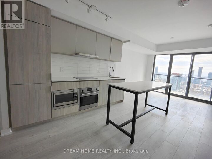 Property Photo:  47 Mutual Street 2808  ON M5B 0C6 