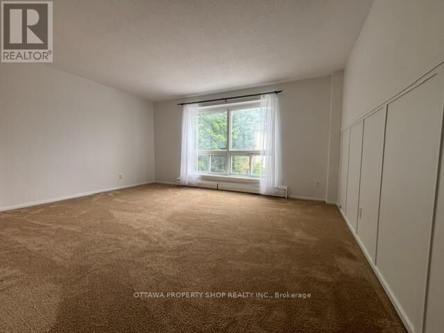 Property Photo:  47 Sumac Street 14  ON K1J 7T7 