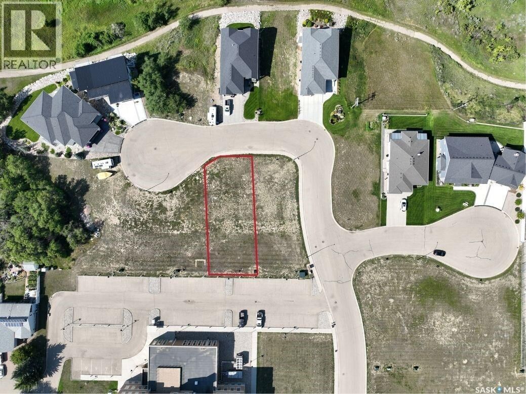 Property Photo:  45 Copper Ridge Way  SK S6H 4R1 