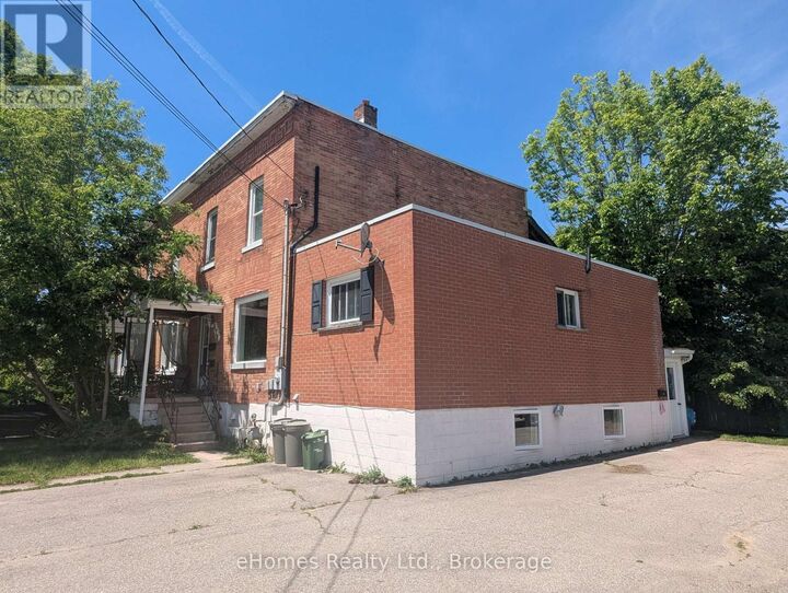 Property Photo:  470 13th Street West  ON N4K 3W7 