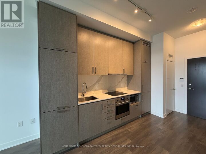 Property Photo: 60 Honeycrisp Crescent 1015 ON L4K 0N5
