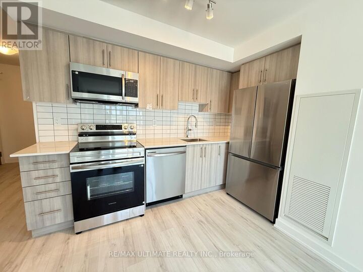 Property Photo:  1010 Sandy Beach Road 503  ON L1W 0C7 