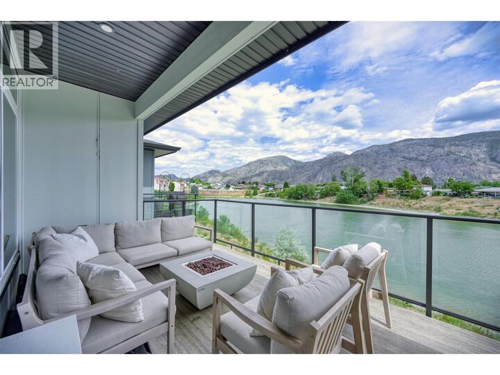 8000 Vedette Drive 10 — photo 1