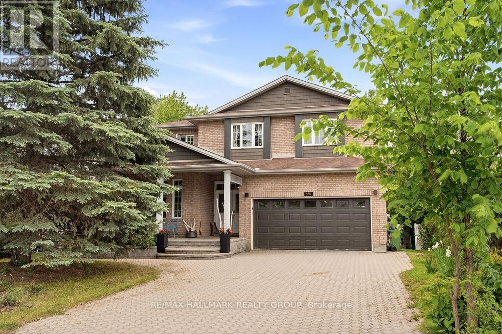 Photo de la propriété: 159 Borealis Crescent ON K1K 4T9
