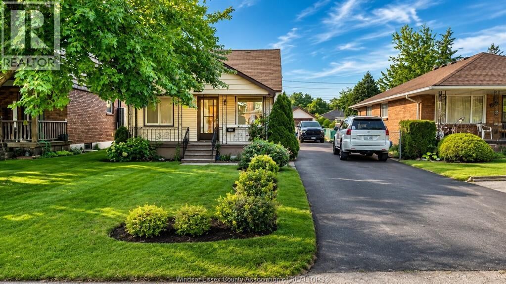 Property Photo: 610 Vanier Street ON N8X 3E3