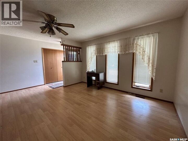 Property Photo: 8 McCulloch Street SK S0A 1N0