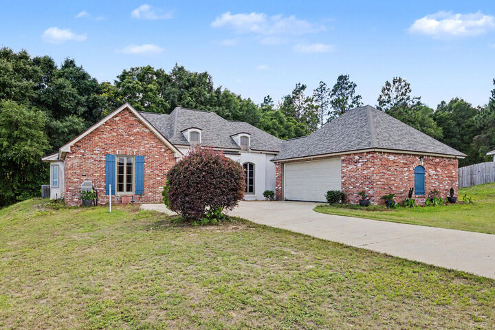 Property Photo:  3280 Chapplewood  FL 32539 