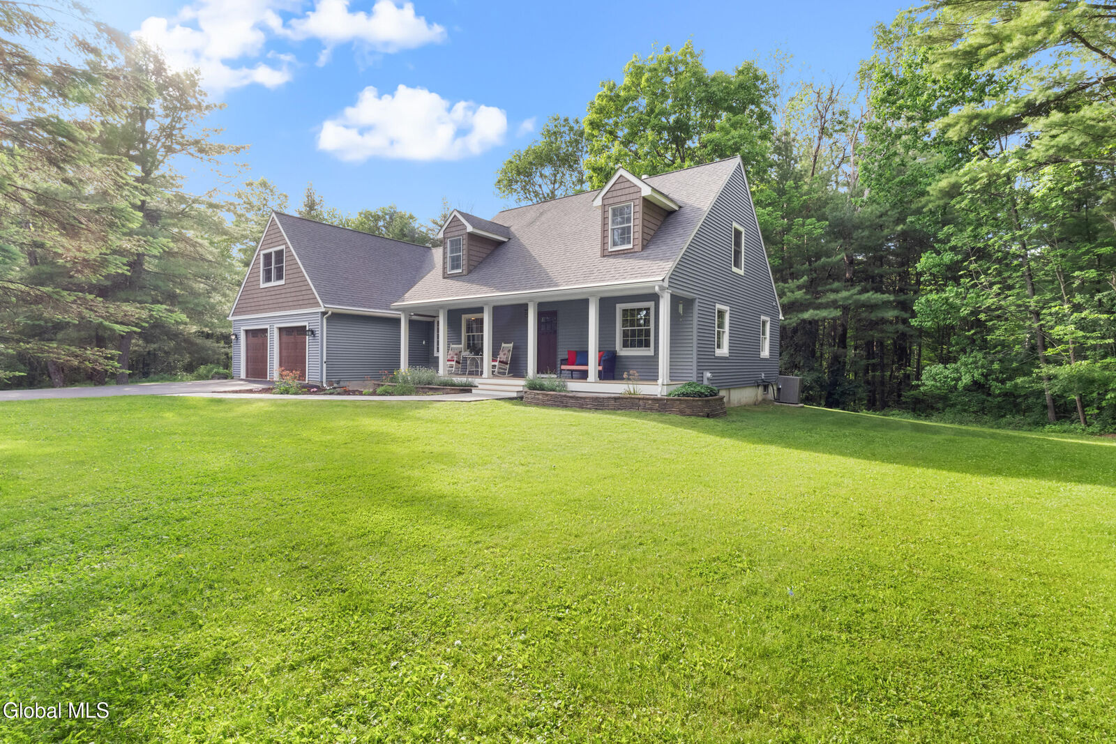 Property Photo: 12 Lea Drive NY 12053