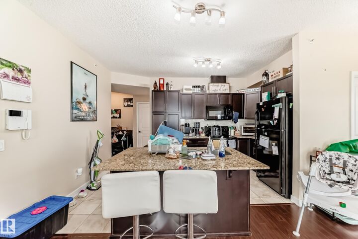 Property Photo: 6 Augustine Crescent 3403 AB T8H 0X8