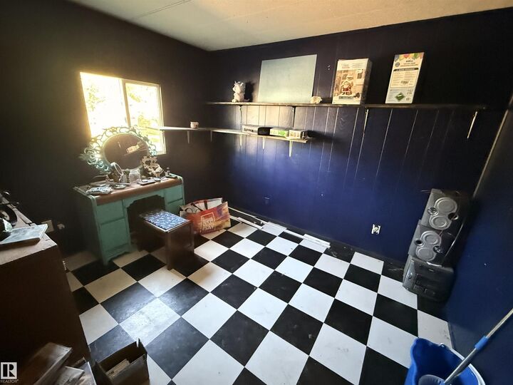 Property Photo:  5320 51 Street  AB T0C 0P0 