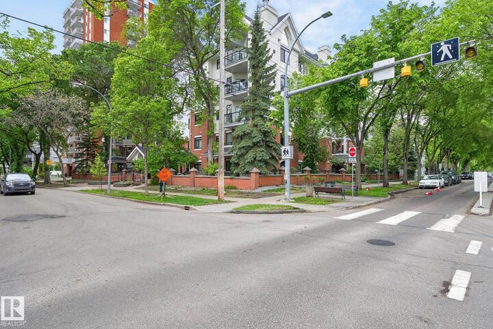 Property Photo: 10178 117 Street NW 205 AB T5K 2X9