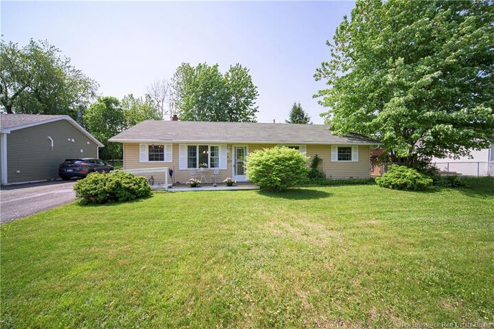 Property Photo:  519 Gardiner Street  NB E2V 1G5 