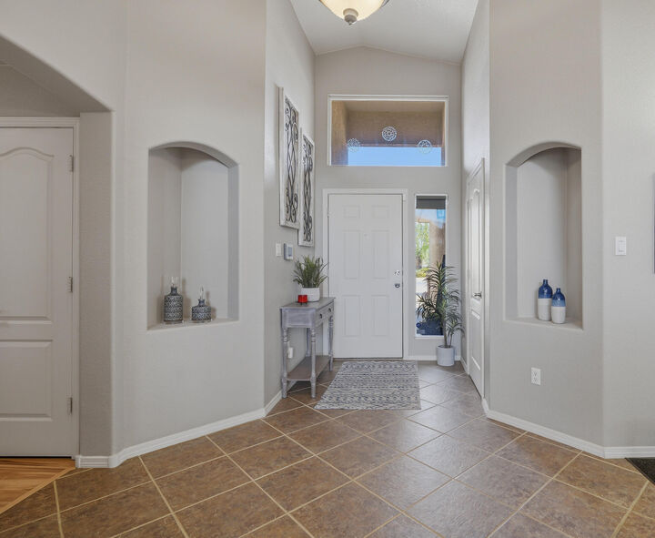 Property Photo:  912 Copperhead Court NE  NM 87113 