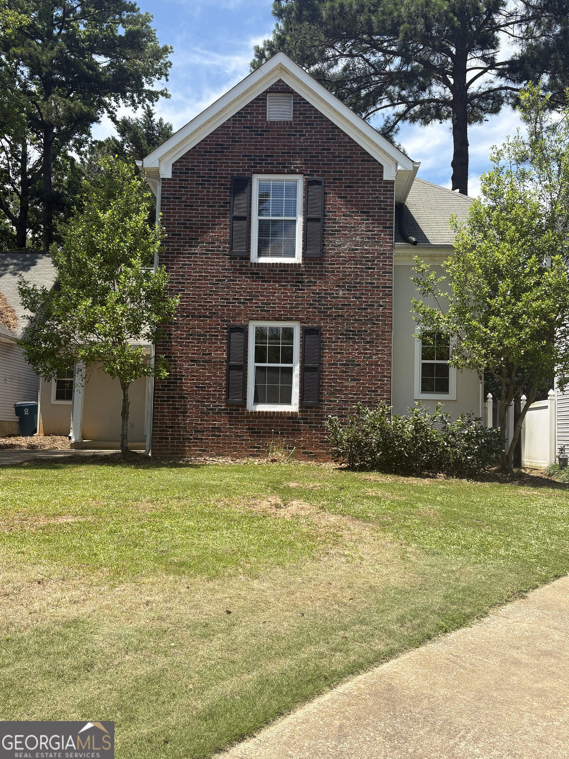 Property Photo:  304 Everdale Road  GA 30269 