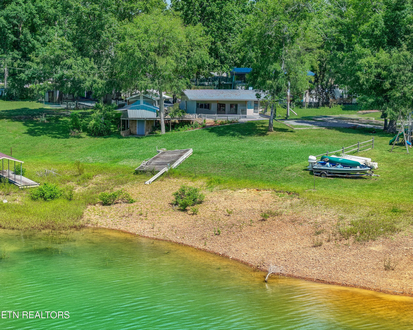 Property Photo:  1239 Fishermans Way  TN 37876 