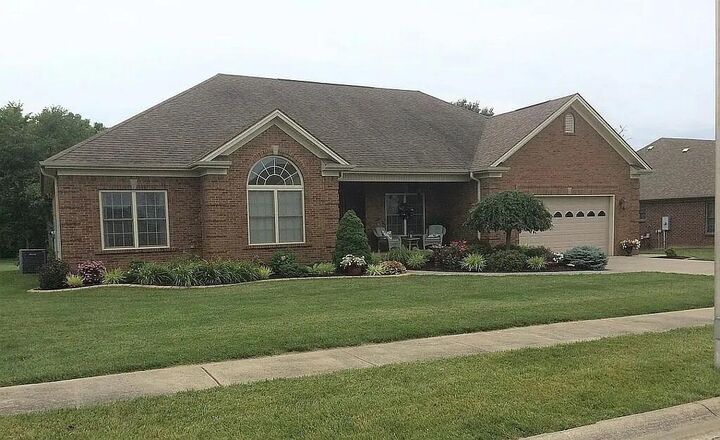 Property Photo:  1092 Scenic Garden  KY 40342 