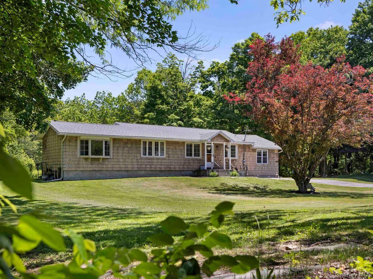 Property Photo: 284 Tuckers Corners Road NY 12528
