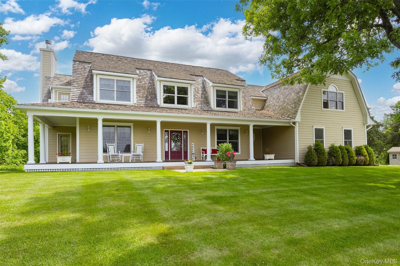 Property Photo:  12 Nichris Lane  NY 12580 