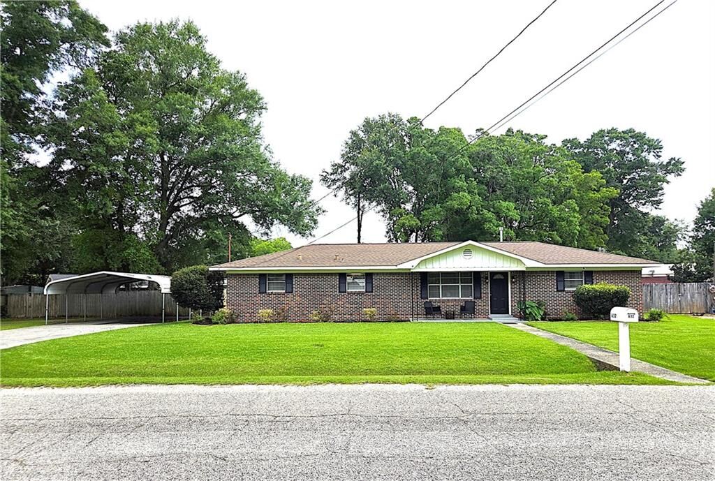 Property Photo: 632 Gilbert Street AL 36571