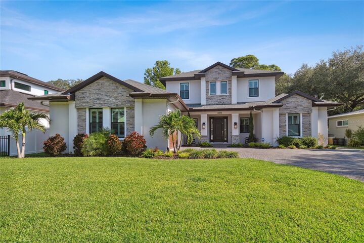 Property Photo: 4013 W Zelar Street FL 33629