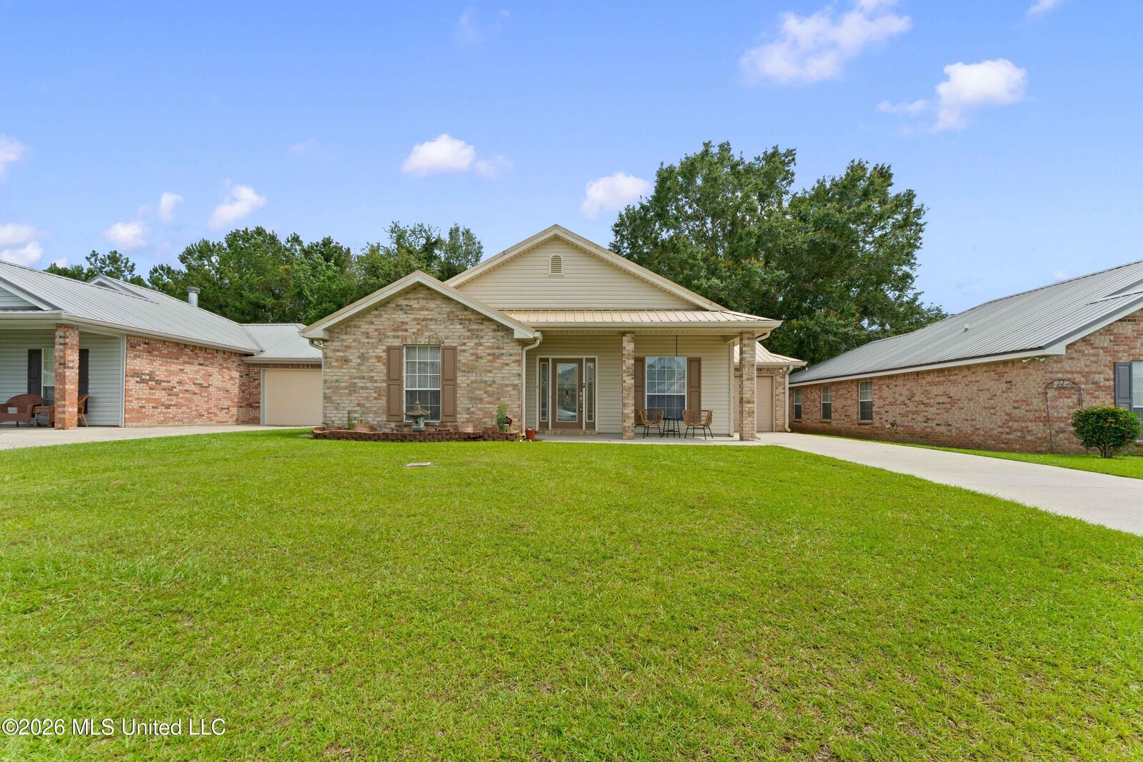 Property Photo:  114 Teddy Lane  MS 39466 