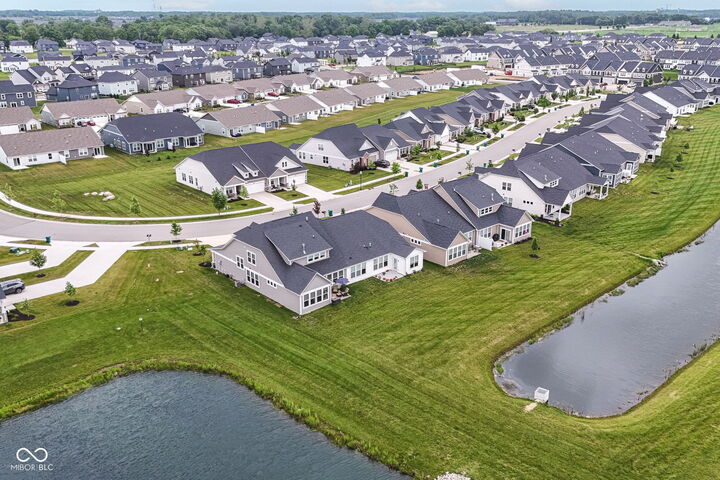 Property Photo: 927 Tuxedo Drive IN 46074
