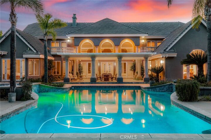 Property Photo:  37954 Calle De Lobo  CA 92562 
