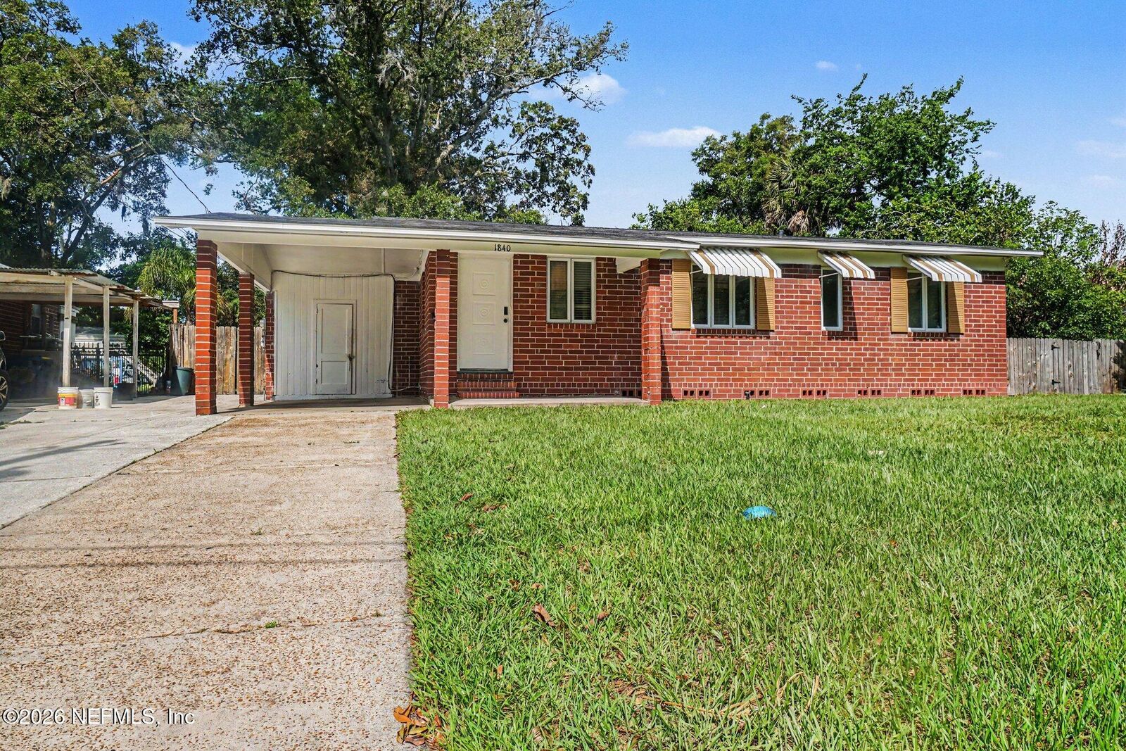 Property Photo: 1840 Ector Road FL 32211