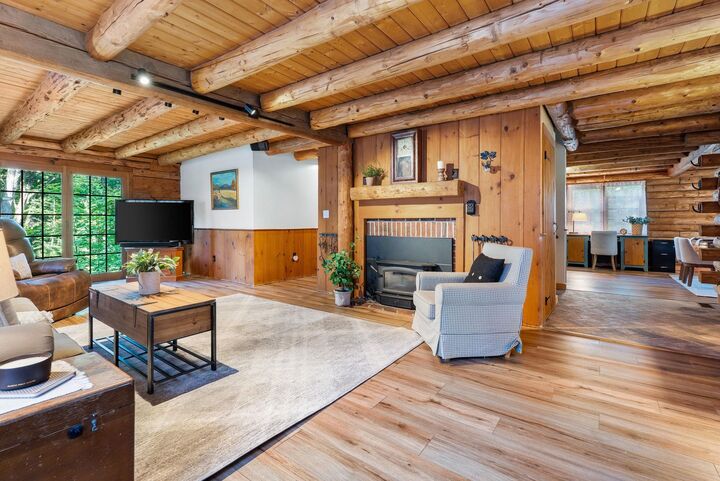 Property Photo:  24 Cate Road  NH 03037 