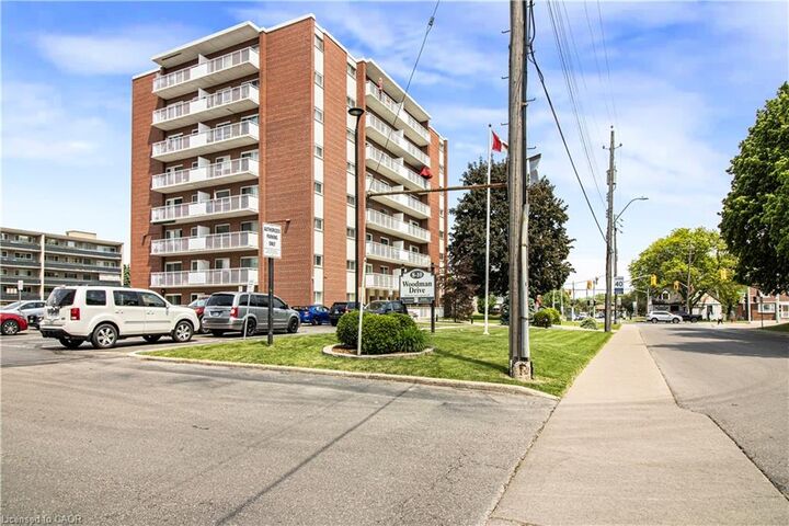 Property Photo: 8 Woodman Drive S 507 ON L8K 4C9