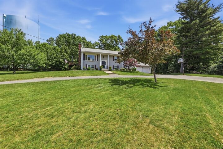 Property Photo:  5 Dix Road  MA 01938 