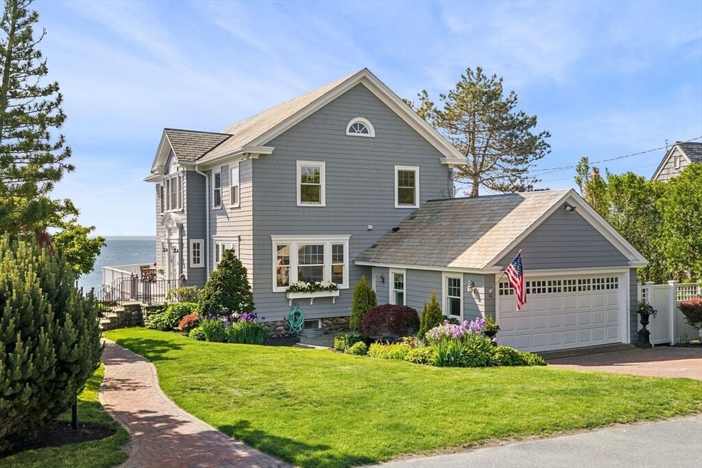 Property Photo:  16 Coolidge Road  MA 01945 