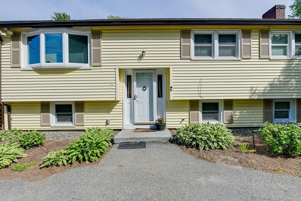 Property Photo:  11 Topliff St  MA 01821 