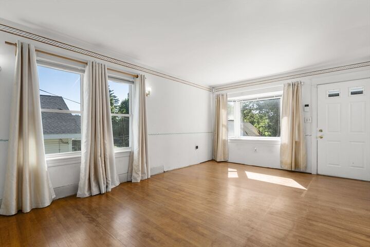 Property Photo: 14 Saybrook Rd MA 01604