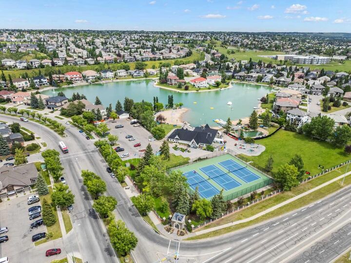 Photo de la propriété: 88 Arbour Lake Road NW 408 AB T3G 0C2