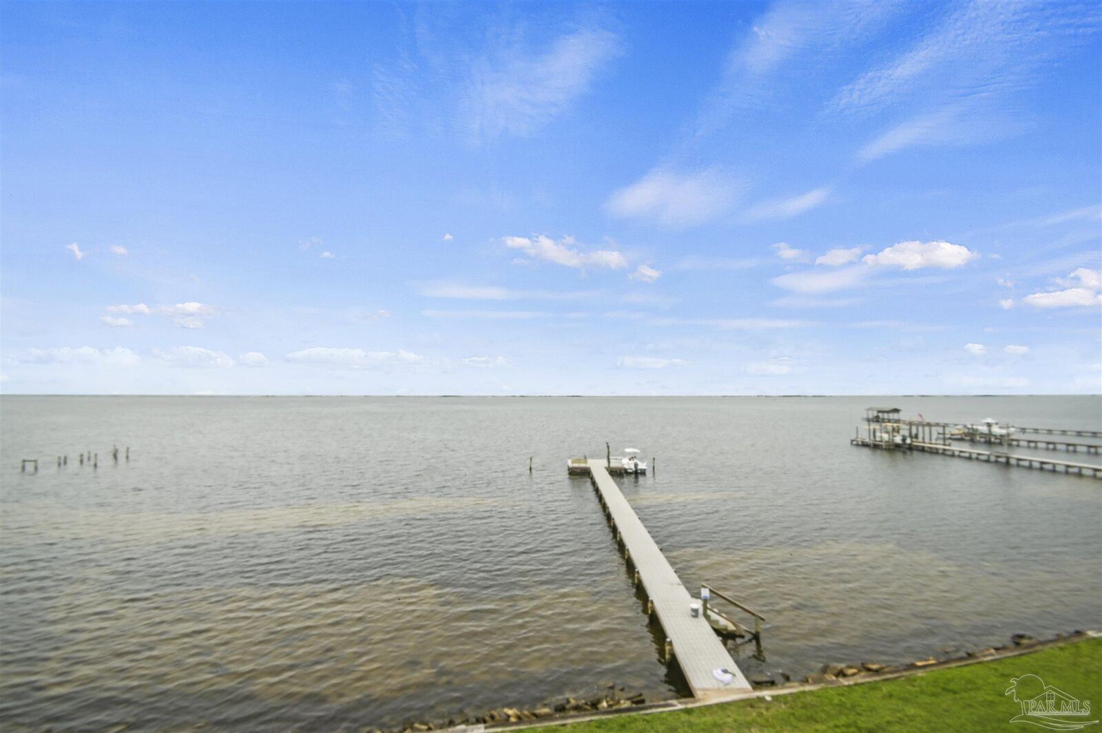 Property Photo: 5539 Soundside Dr C FL 32563