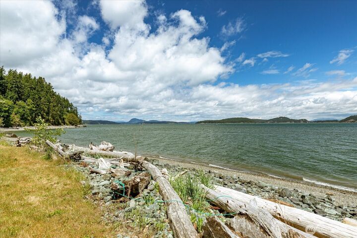 Property Photo: 3130 Green Road WA 98277