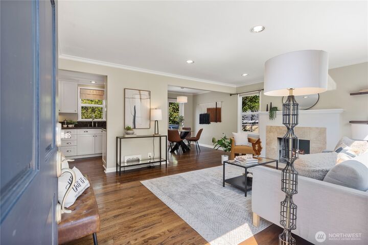 Property Photo: 5833 57th Avenue NE WA 98105