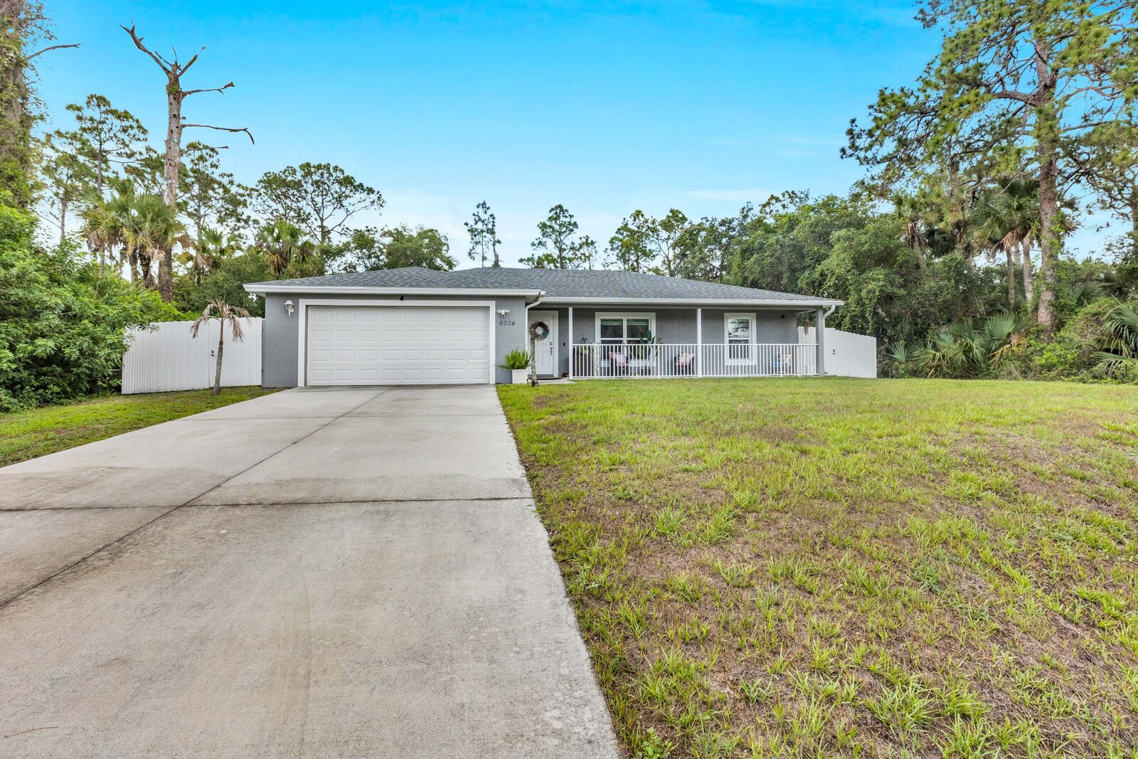 Property Photo:  6034 Twig Court  FL 33935 