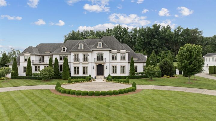 Property Photo:  317 Village Way  KY 42103 