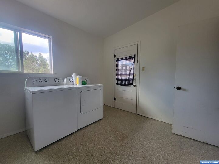 Property Photo: 915 20th Street NM 88061